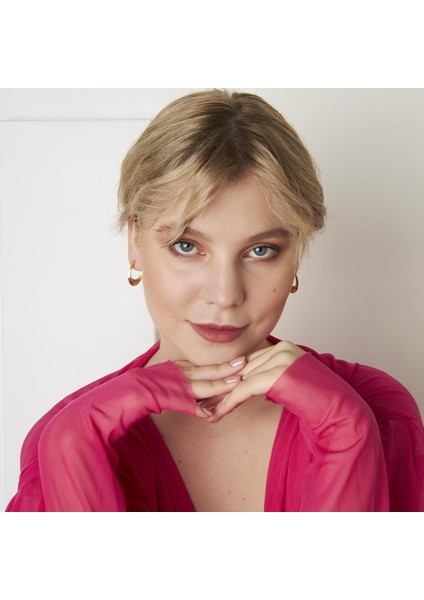 Oval Eğrisel Küpeler fırsatları