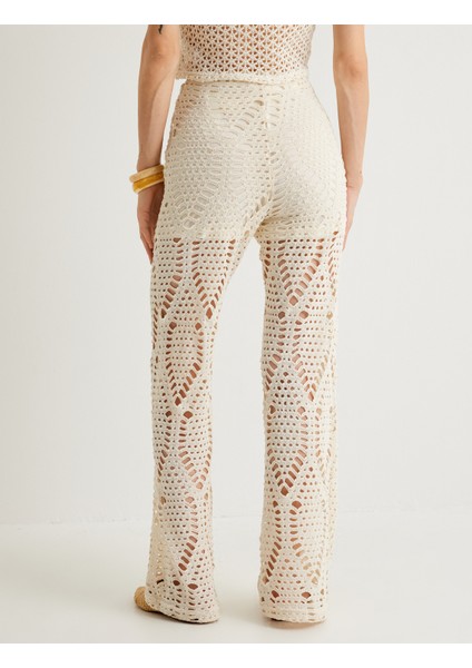 x Melis Ağazat - Kroşe Pantolon Yarım Astarlı Bol Paça fırsatları