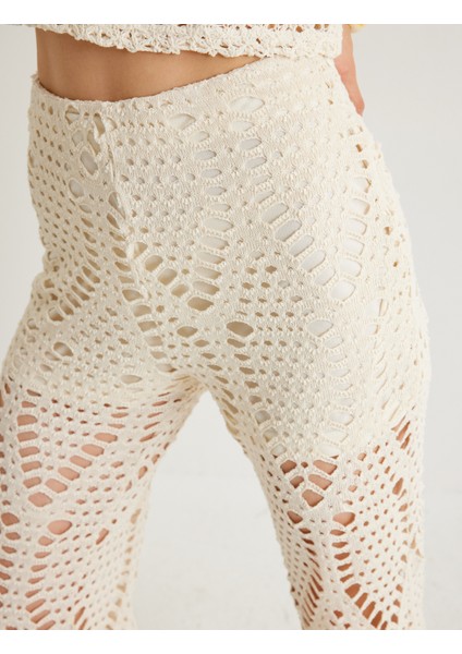 x Melis Ağazat - Kroşe Pantolon Yarım Astarlı Bol Paça indirimleri