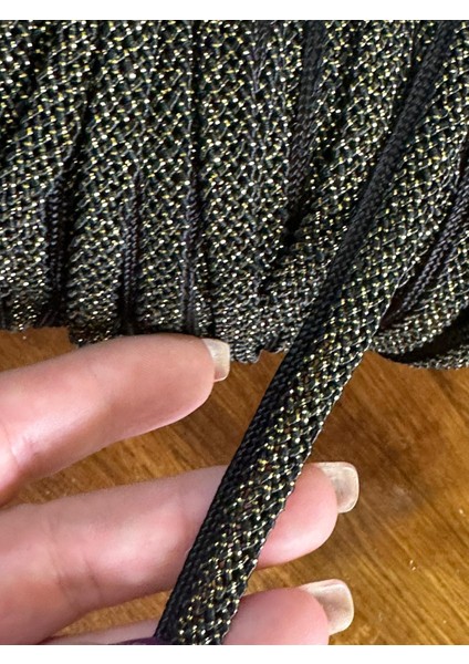 Altın Sarı Simli Şerit Dikiş Giyim Aksesuarı En 1 cm (1 Metre ) modelleri