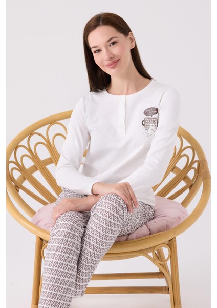 Kadın % Pamuklu Uzunkol Düğmeli Yaka Cepli Pijama Takım modelleri