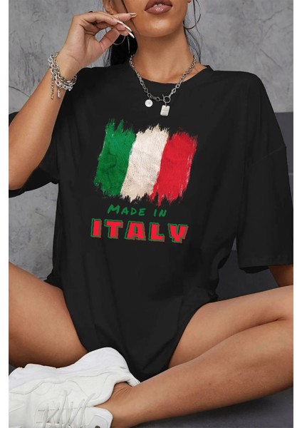 Italya Bayrak Baskılı Unisex Pamuklu Oversize Tişört fiyatları