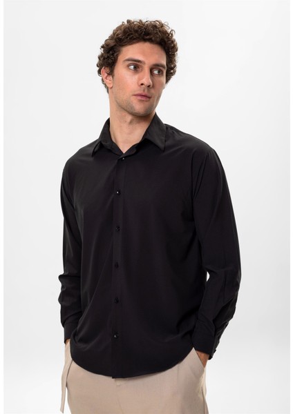 Siyah Rahat Kalıp Erkek Gömlek
