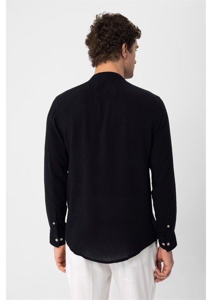 Siyah Hakim Yaka Erkek Gömlek indirimleri