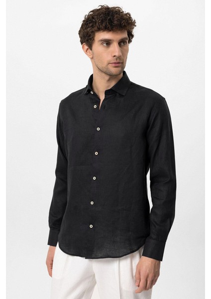 Siyah Yaka Düğme Detaylı %100 Keten Erkek Gömlek fiyatları
