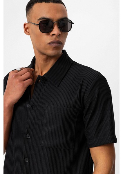 Siyah Fitilli Kısa Kollu Erkek Gömlek