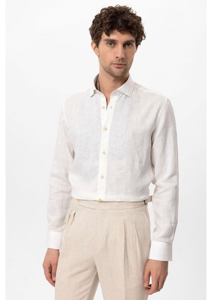 Beyaz Yaka Düğme Detaylı %100 Keten Erkek Gömlek