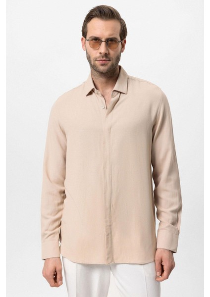 Bej Gizli Düğme Keten Karışımlı Erkek Gömlek