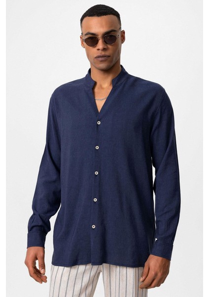 Lacivert Hakim Yaka Uzun Kollu Erkek Gömlek