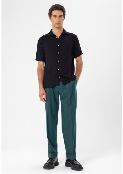 Siyah Kısa Kollu Regular Fit Erkek Gömlek