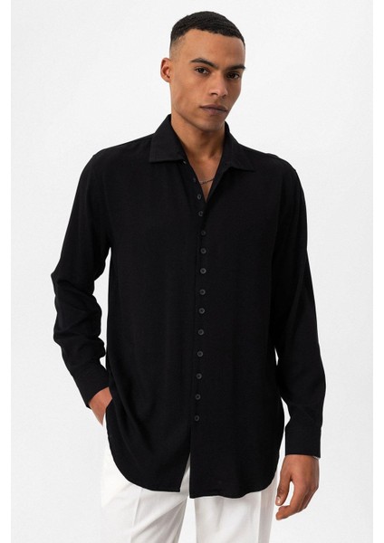Siyah Regular Fit Apaş Yaka Erkek Gömlek