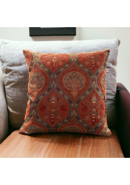 Geleneksel Karanfil Desenli Kiremit Kırlent Kılıfı 45 x 45 cm