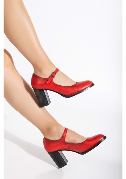Kadın Hakiki Deri Bantlı Topuklu Ayakkabı Kırmızı
