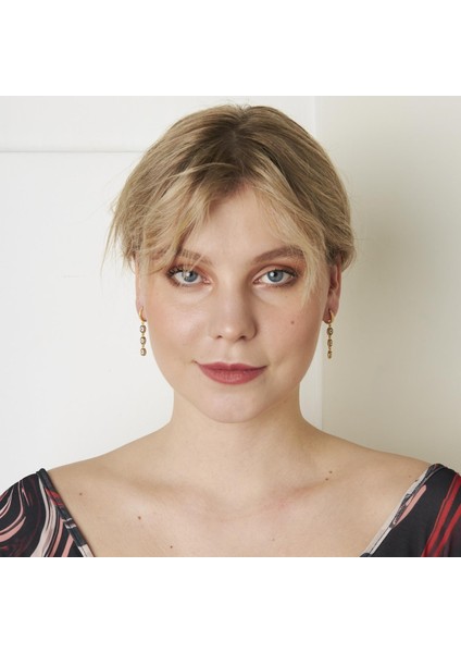 Nazarlı Sıralı Küpeler fırsatları