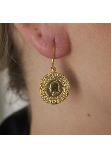 Dörtte Bir Küpeler fiyatları