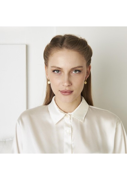 Zirkon Taşlı Çiçek Küpeleri fırsatları