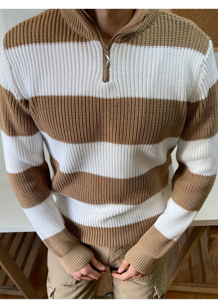 Vizon-Beyaz Fermuarlı Çizgili Desenli Triko Kazak