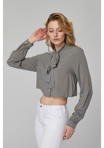 Kısa Fular Bağcıklı Gömlek fiyatları