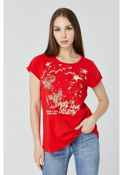 Kıvrık Yaka Yıldız Baskılı Tshirt modelleri