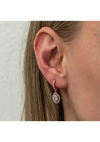 Gümüş Rose Oval Taşlı Sallantılı Küpe fırsatları