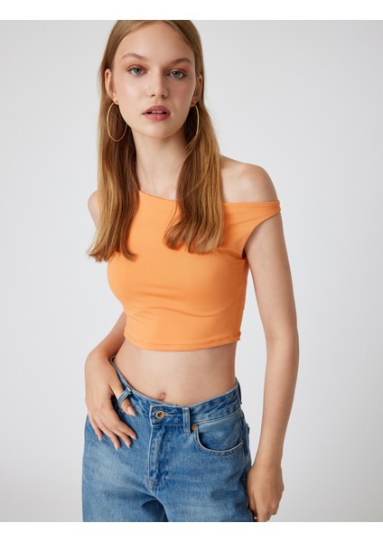 Kayık Yaka Crop Üst Kolsuz Slim Fit