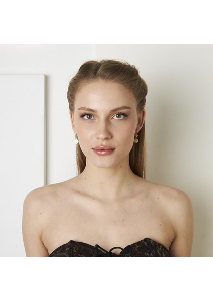 Sadelikte Tugra Küpeleri modelleri