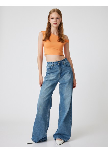 Kayık Yaka Crop Üst Kolsuz Slim Fit