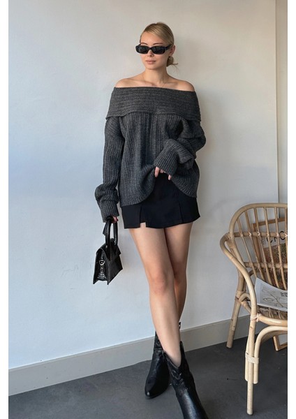 Madonna Yaka Oversize Triko Kazak
