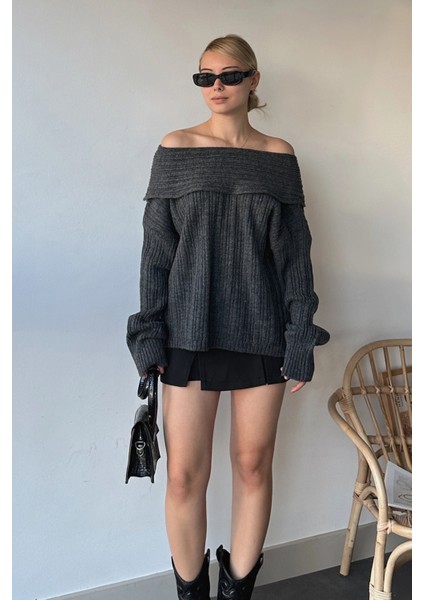 Madonna Yaka Oversize Triko Kazak
