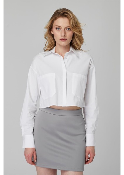 Kısa Gizli Düğmeli Gömlek