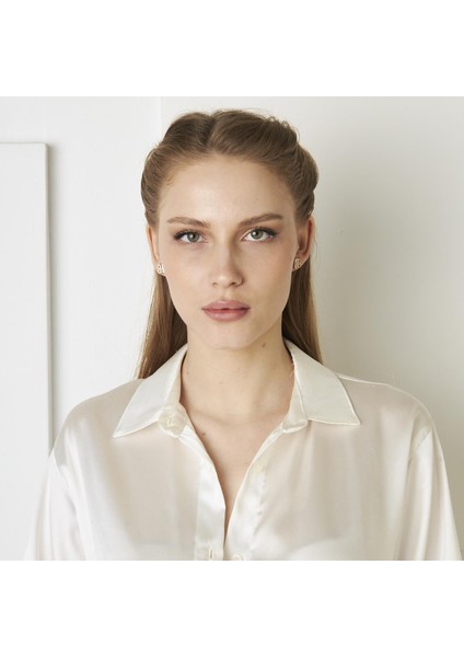 Baget Taşlı Sonsuzluk Küpeleri fırsatları