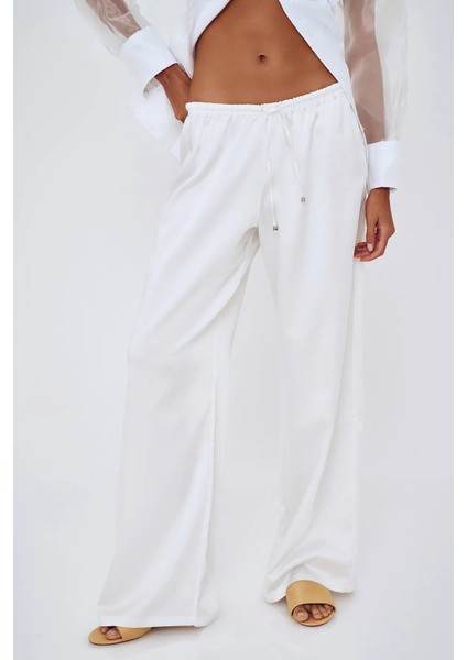 Beli Bağlamalı Saten Pantolon fırsatları