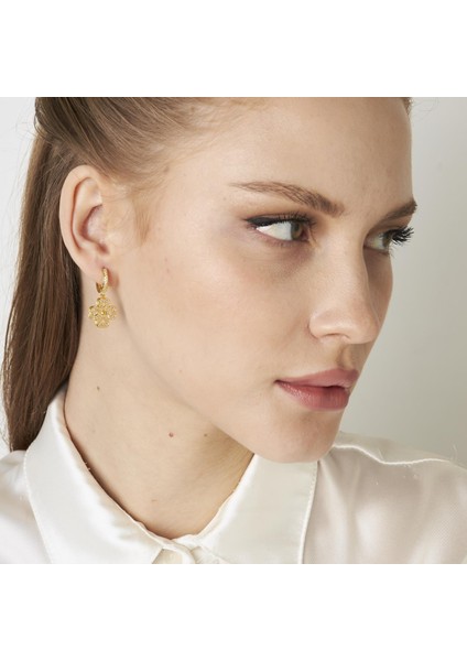 Dört Yapraklı Yonca Küpe fırsatları