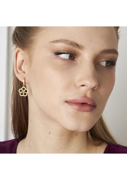 Beş Yapraklı Şans Küpe fırsatları