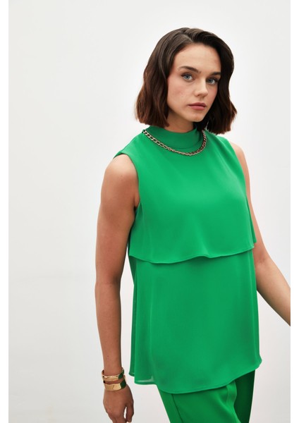 Aksesuar Detaylı Volanlı Bluz - Yeşil fırsatları