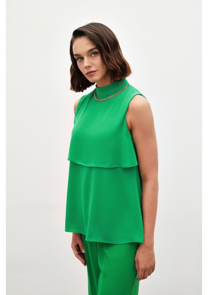 Aksesuar Detaylı Volanlı Bluz - Yeşil indirimleri