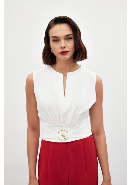 Toka Detaylı Kolsuz Bluz - Ekru