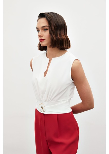 Toka Detaylı Kolsuz Bluz - Ekru fırsatları