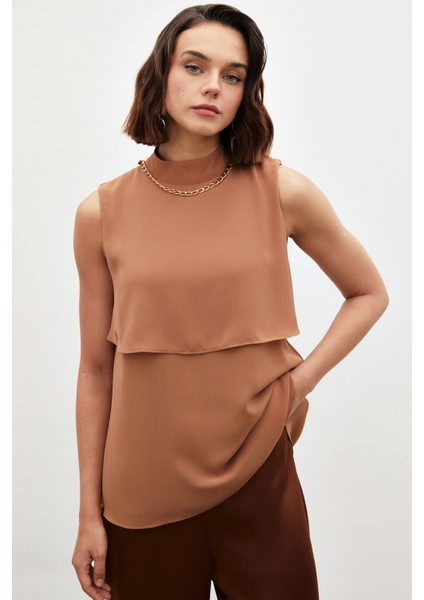 Aksesuar Detaylı Volanlı Bluz - Kahve fırsatları