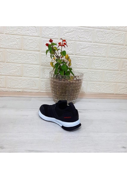Siyah Bağacaksız Aqua Erkek Çocuk Işıklı Spor Ayakkabı