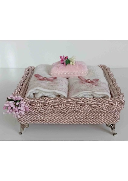 Metal Ayaklı Havlulu Örgü Sepet 30*50 Cm 2 Havluve Kokulu Sabun modelleri