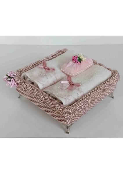 Metal Ayaklı Havlulu Örgü Sepet 30*50 Cm 2 Havluve Kokulu Sabun fırsatları