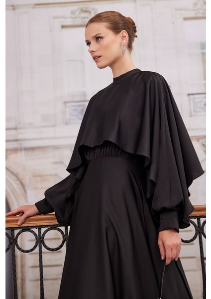 Pelerinli Elbise Siyah fiyatları