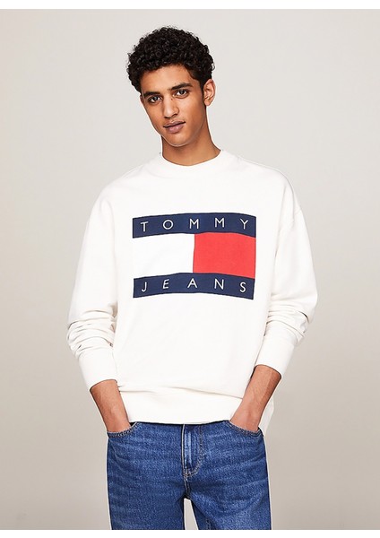 Tommy Jeans Bisiklet Yaka Krem Erkek Sweatshırt DM0DM19222YBH Rlx Bıg