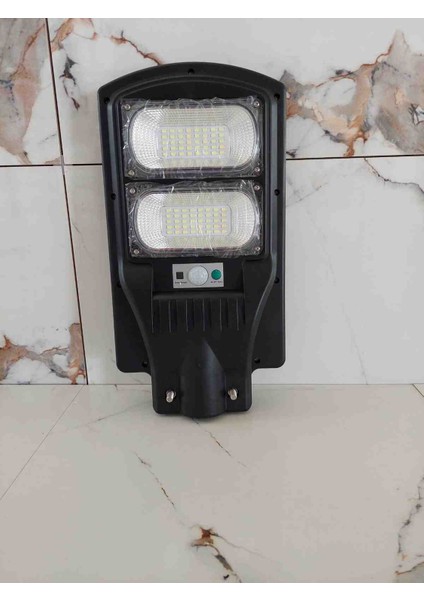 Güleş 100 Watt Güneş Enerjili Projektor