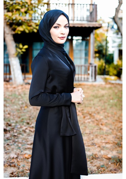 Harika Wear Uzun Siyah Saten Abaya