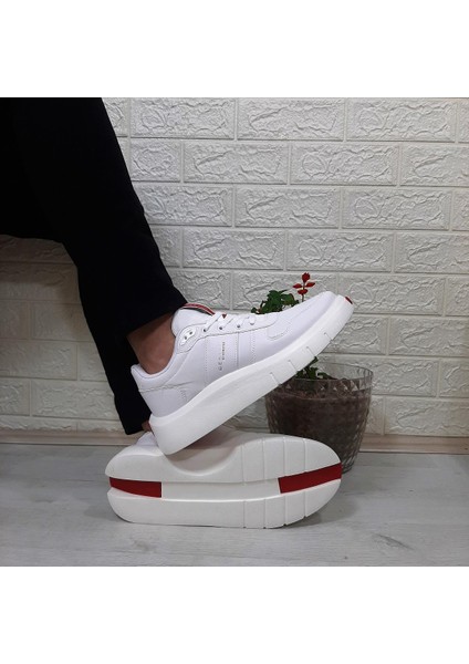 544 Beyaz Fuspetli Kalın Tabanlı Spor Ayakkabı fiyatları