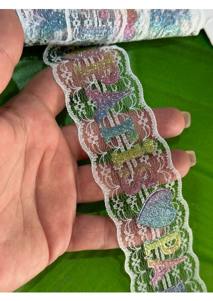 Parlak Tül Paris Yazılı Güpür Şerit Dikiş Giyim Aksesuarı En 4 cm (1 Metre)