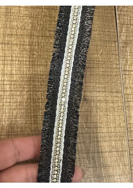 En 3 cm Zirkon Taşlı Püsküllü Şerit Dikiş Giyim Aksesuarı (1 Metre ) modelleri