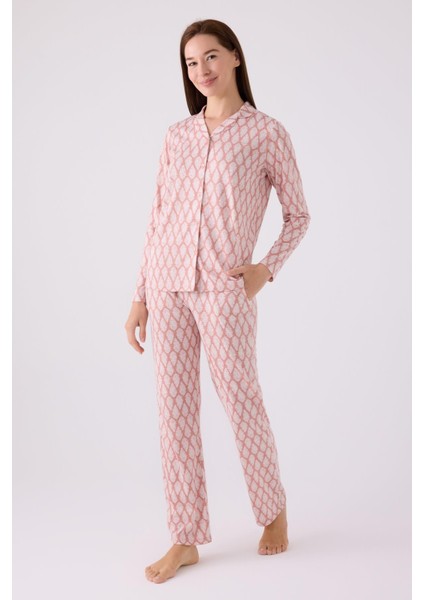 Kadın Retro Pembe Pijama Takım, Uzunkol Boydan Düğmeli ve Cepli Kadın Pijama Takım
